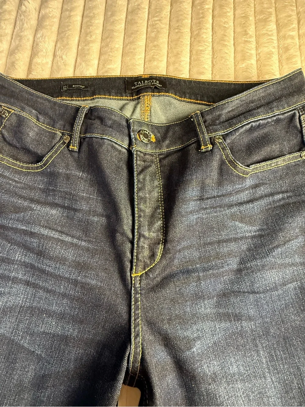 Talbots Flawless 5 Pocket Bootcut Jeans Dark Wash 12
